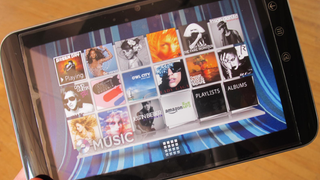 Dell Streak 7: The First 4G Tablet Is a Pocket Pit Bull